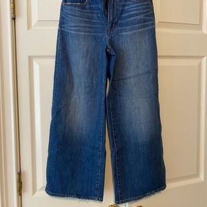 Wide leg crop high waisted jean